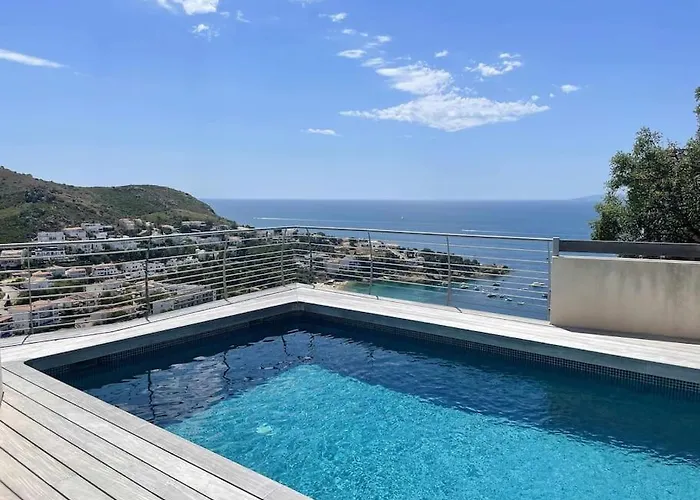 Villa Con Piscina Sobre La Almadrava